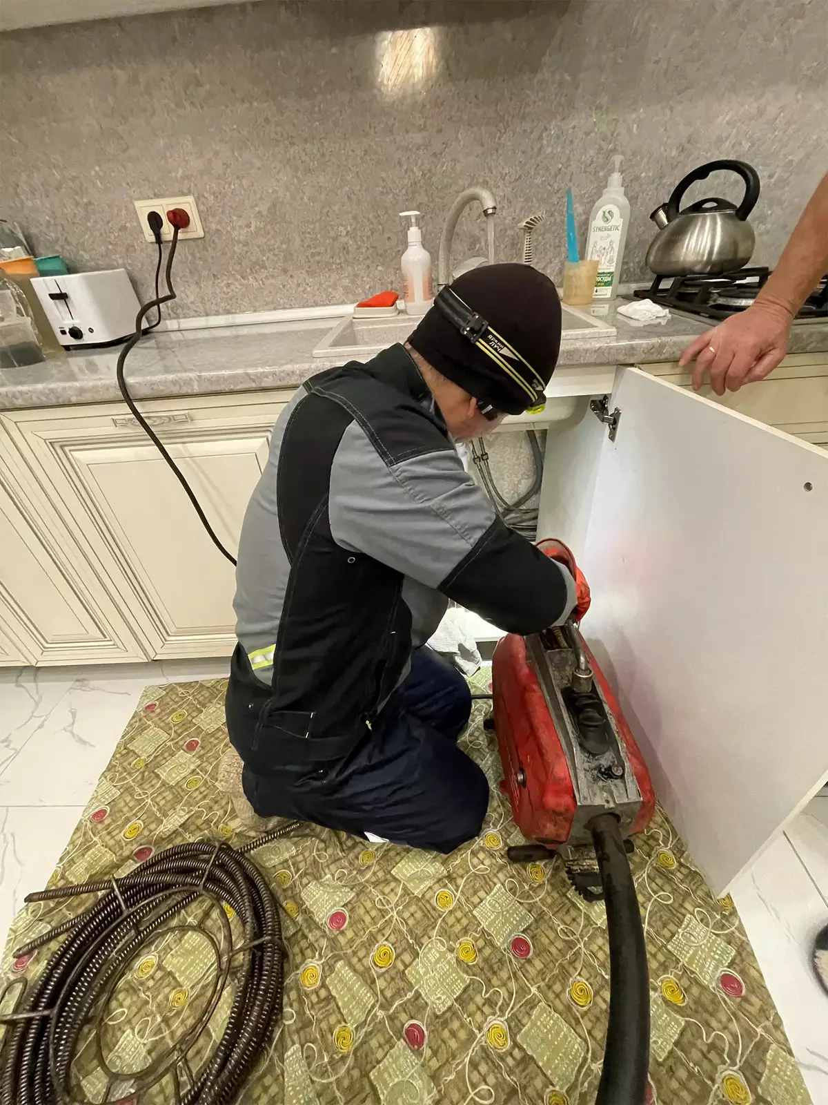 Электромеханическая прочистка канализации